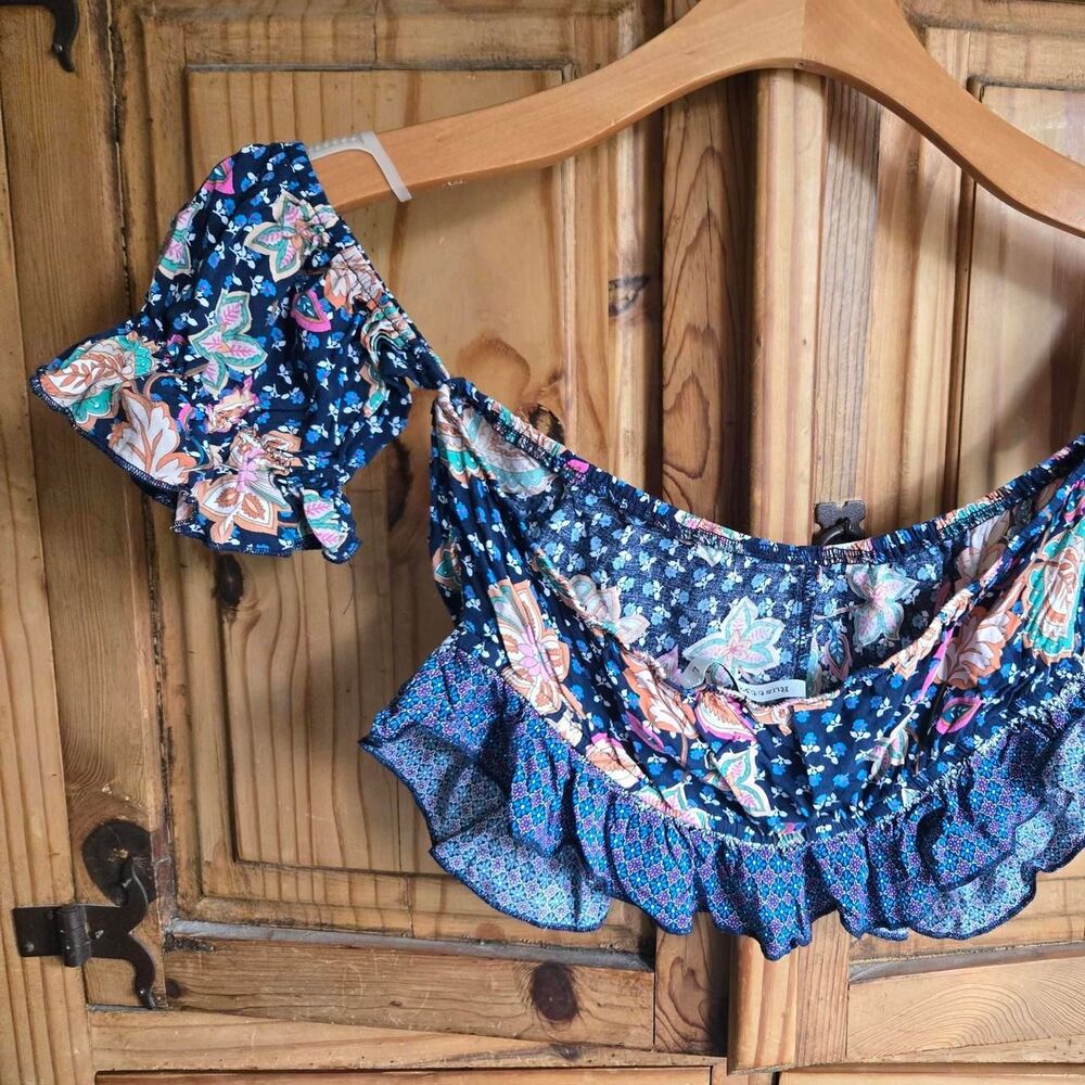 Rusttydustty Women's multi Crop-top